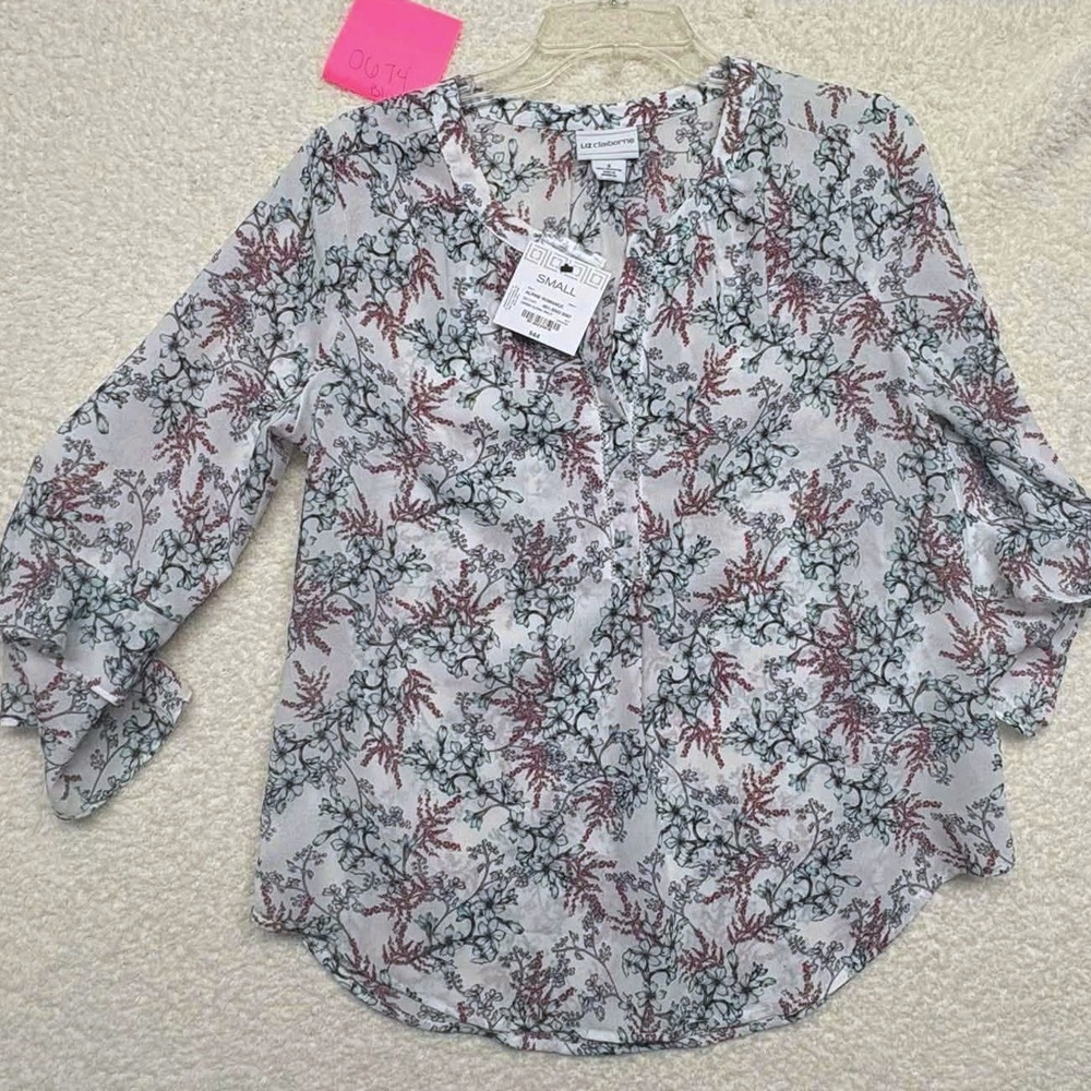 Liz Claiborne Alpine Romance Floral Ruffle Sleeve Blouse Crema Multi Small NWT